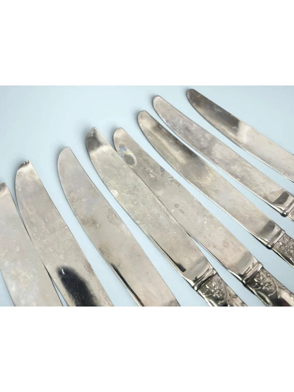 WM Rogers Enchanted Rose Silverplated Flatware Silverware 51pc Set Fair Cond.